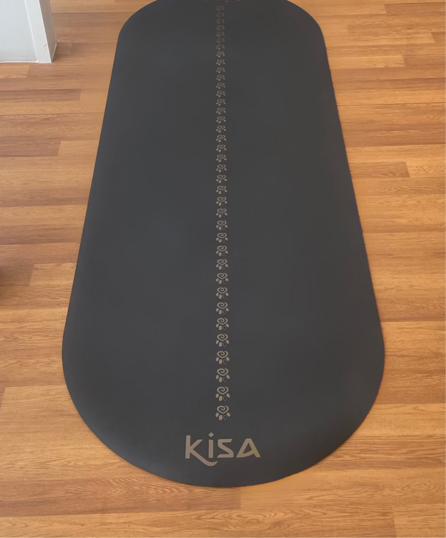 Black Rounded Cornered Natural Rubber Yoga Mat